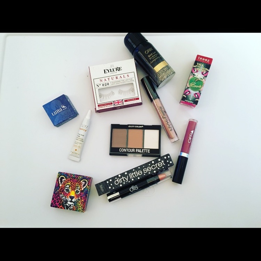 Makeup Bundle! 💄💋